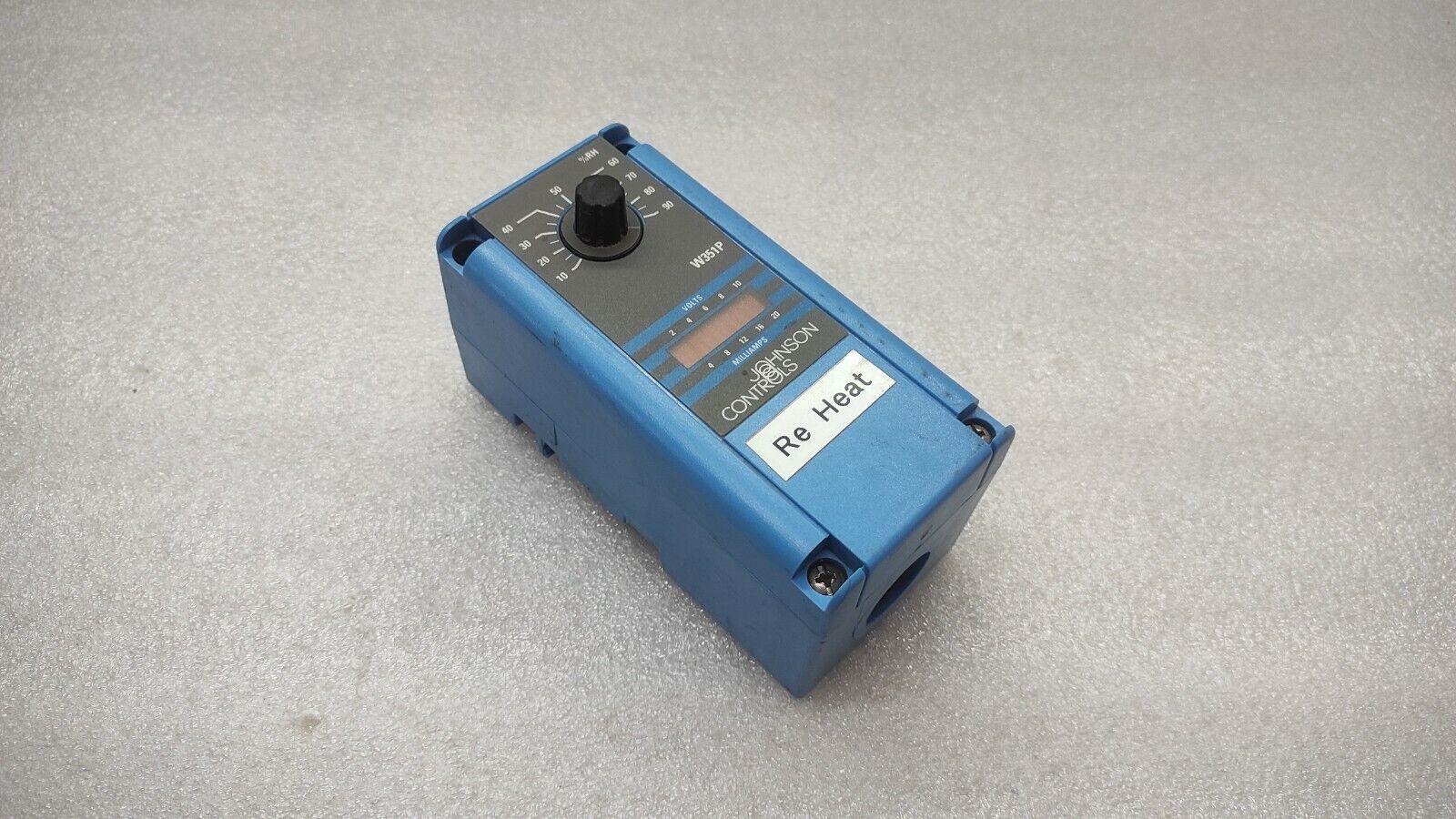 JOHNSON CONTROLS W351PN-2C HUMIDITY CONTROLLER