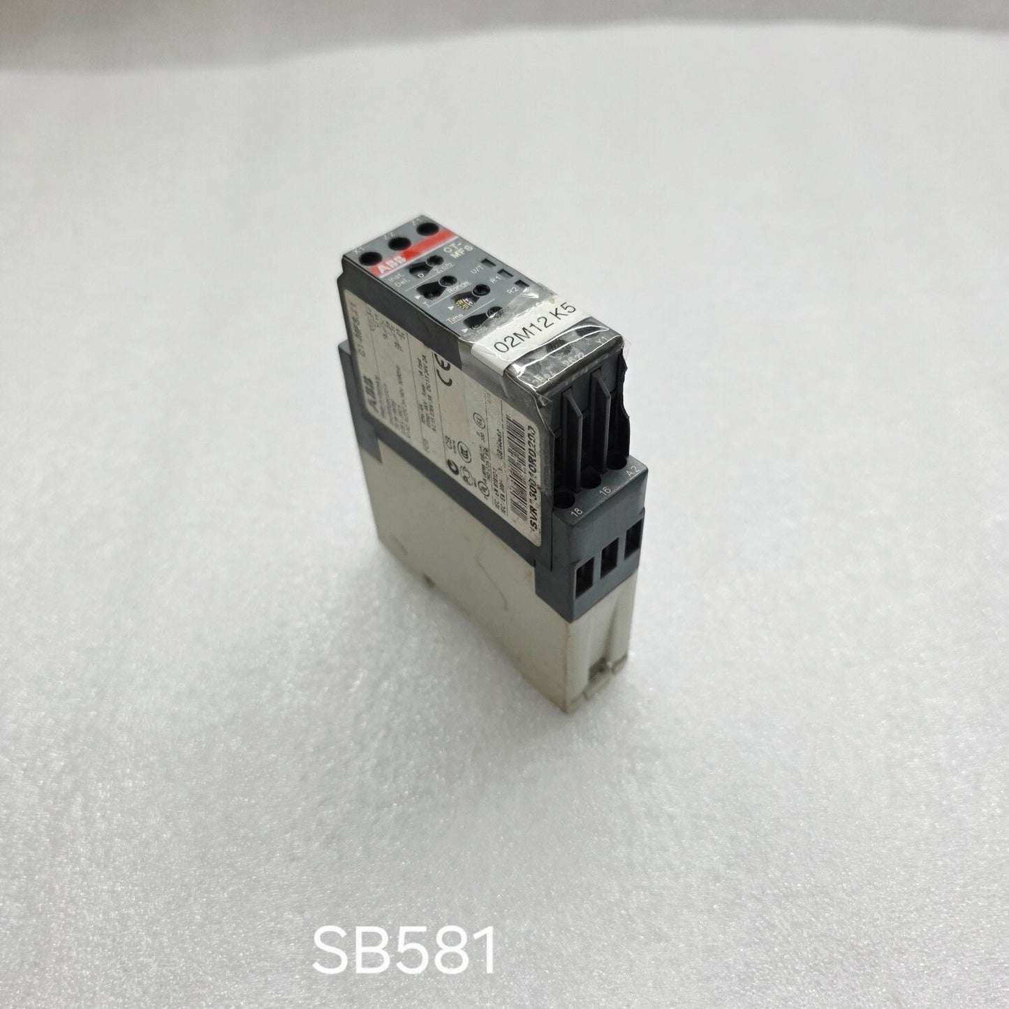 ABB CT-MFS.21 MULTIFUNCTION TIME RELAY 1SVR730010R0200 24-240V AC/DC
