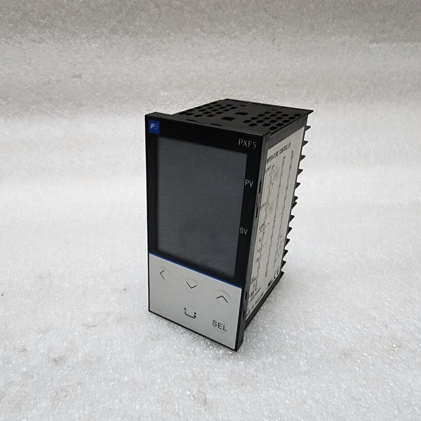 FUJI ELECTRIC PXF5AAA2-FVY00-P TEMPERATURE CONTROLLER 100-240VAC