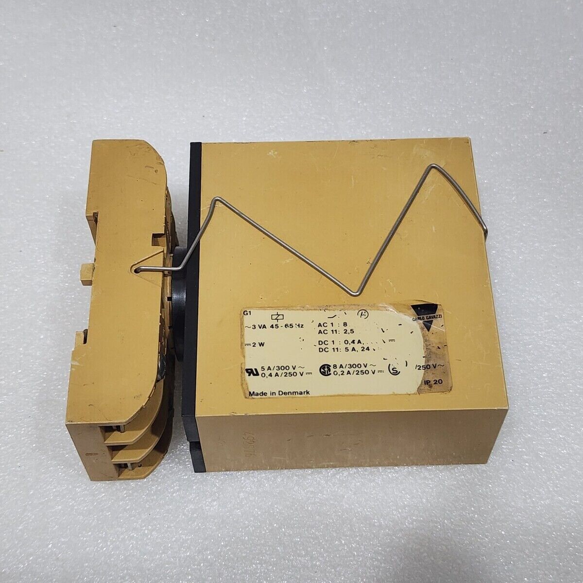 CARLO GAVAZZI S 117 166 920 COMBI TIMER AUTOMATIC START 24-230V