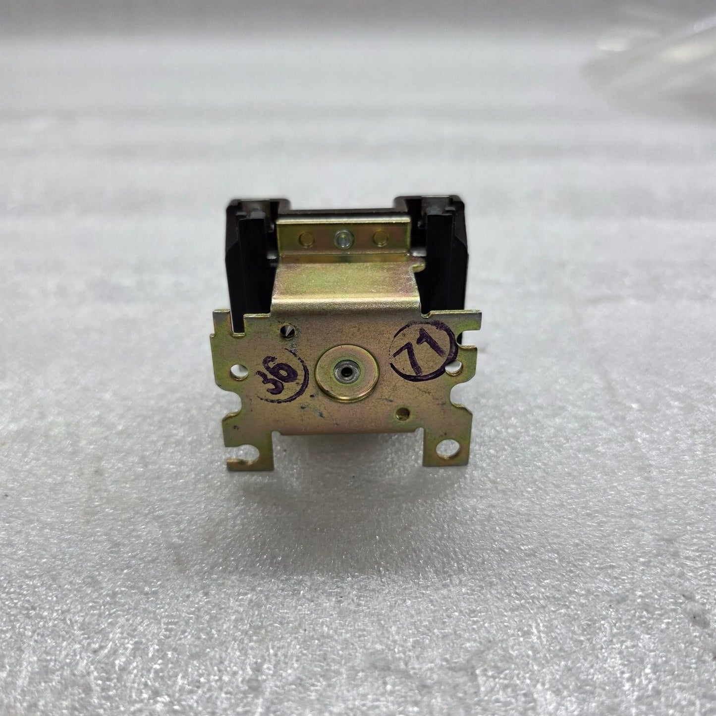 WHITE RODGERS W-R7RBM 2-POLE RELAY 91-162006-16302 24V HN61KK040