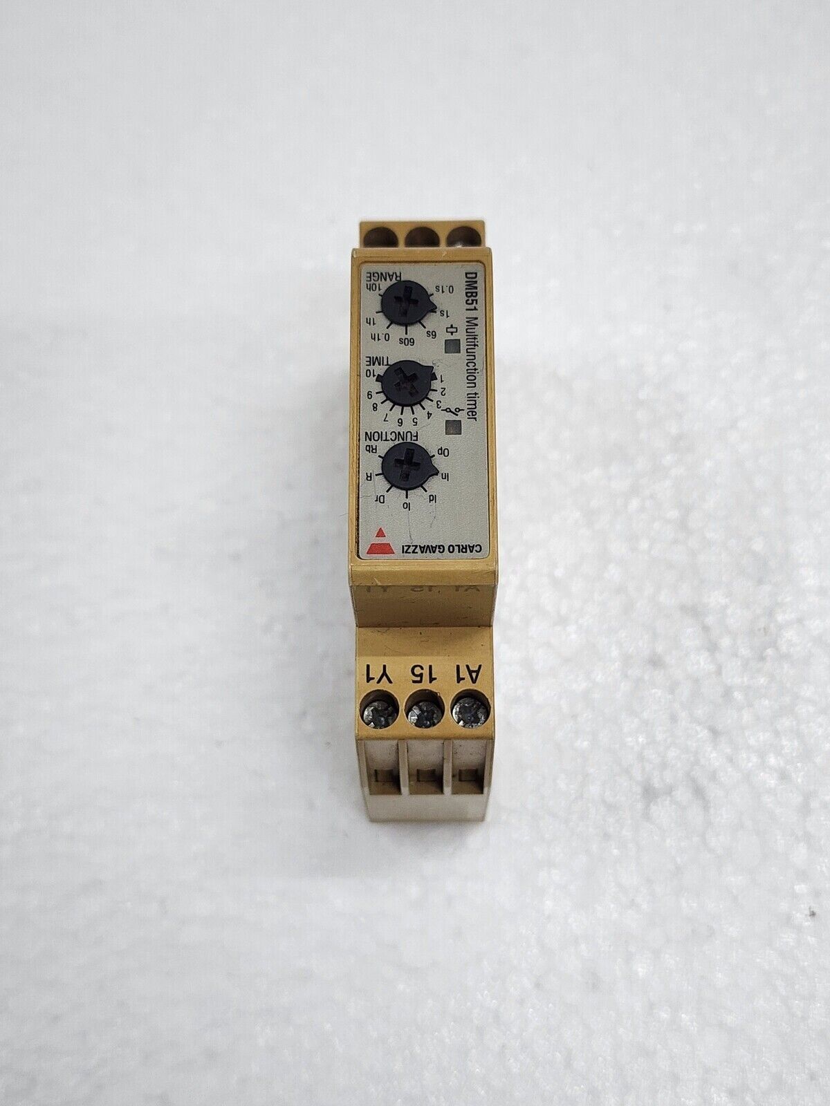 CARLO GAVAZZI DMB51CW24 MULTIFUNCTION TIMER 12-240VAC-DC