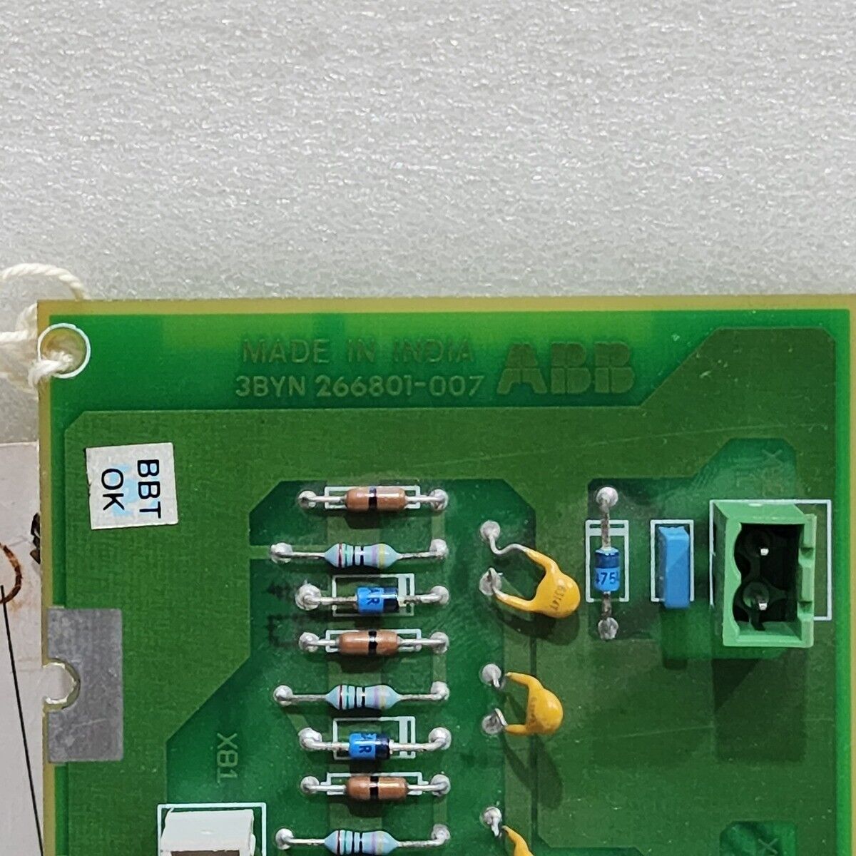 ABB DSTA002 RB CONNECTION UNIT FOR ANALOG INPUT BOARD 3BYN571201-AD 00