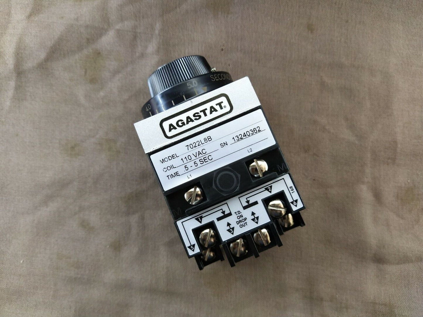 Agastat 7022L8B Timing Relay 110 VAC 5 Sec Timer