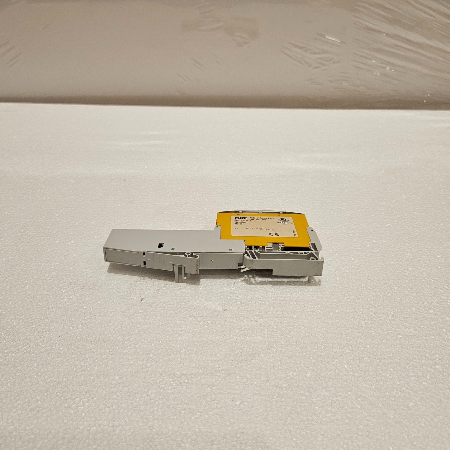 PILZ PSSU E S PD-D I/O PLC MODULE 312197 LOT OF 3 UNIT