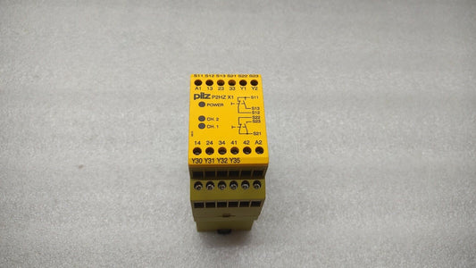 PILZ P2HZ X1 24VDC 3S 10 SAFETY RELAY 774340 24VDC