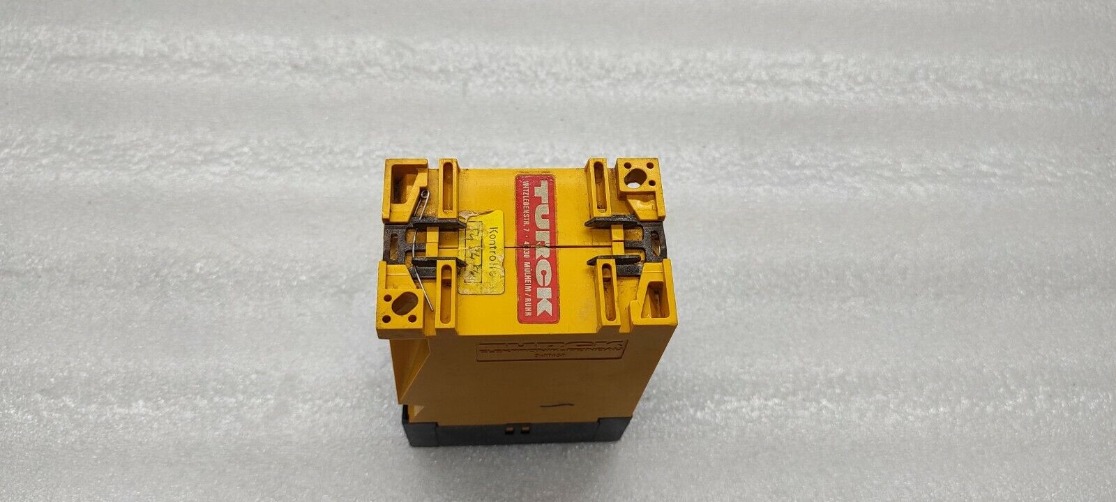 TURCK MS 22-12-R ROTATIONAL SPEED CONTROL 220VAC
