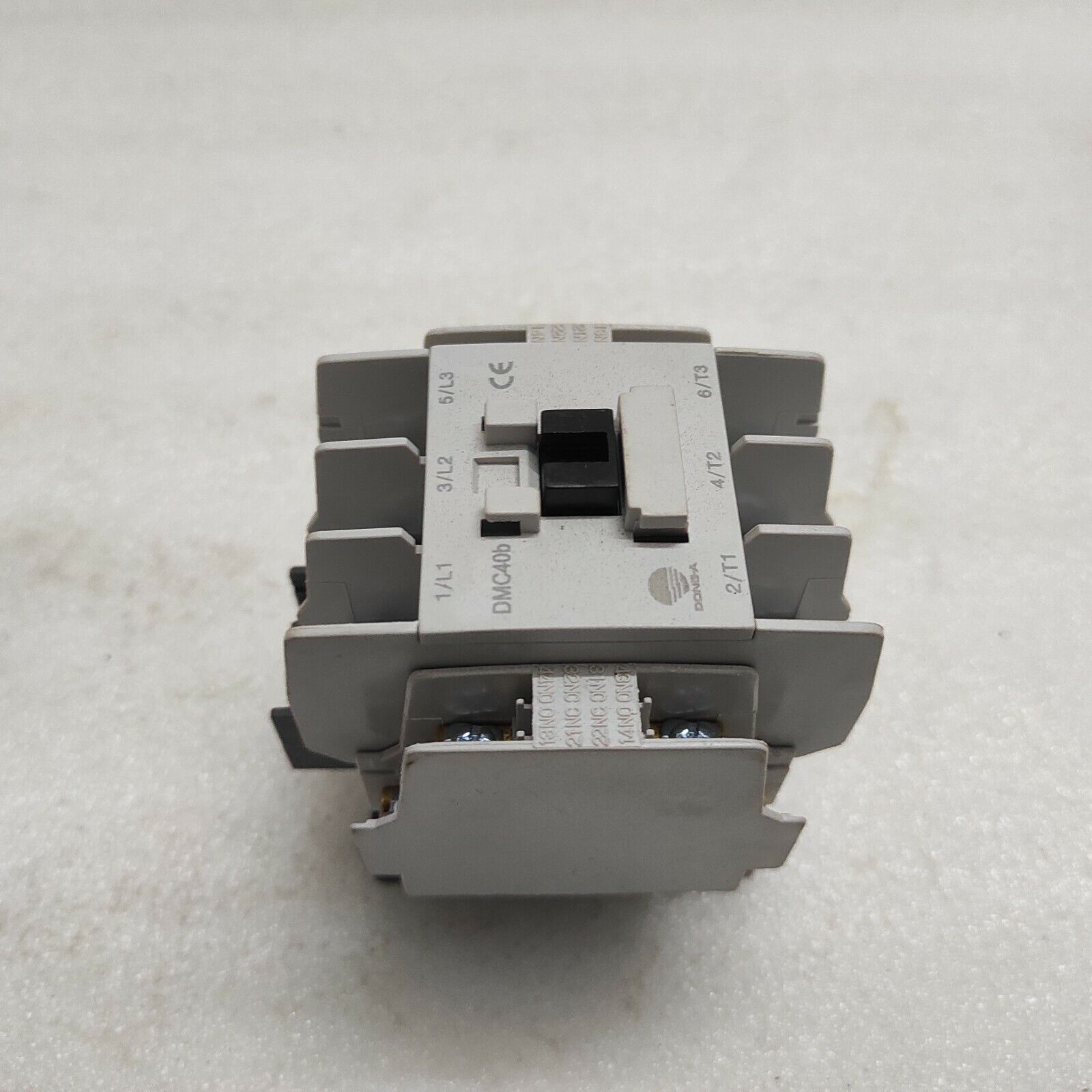 DONG-A ELECTRIC DMC-40B MAGNETIC CONTACTOR 380-400V/400-440V