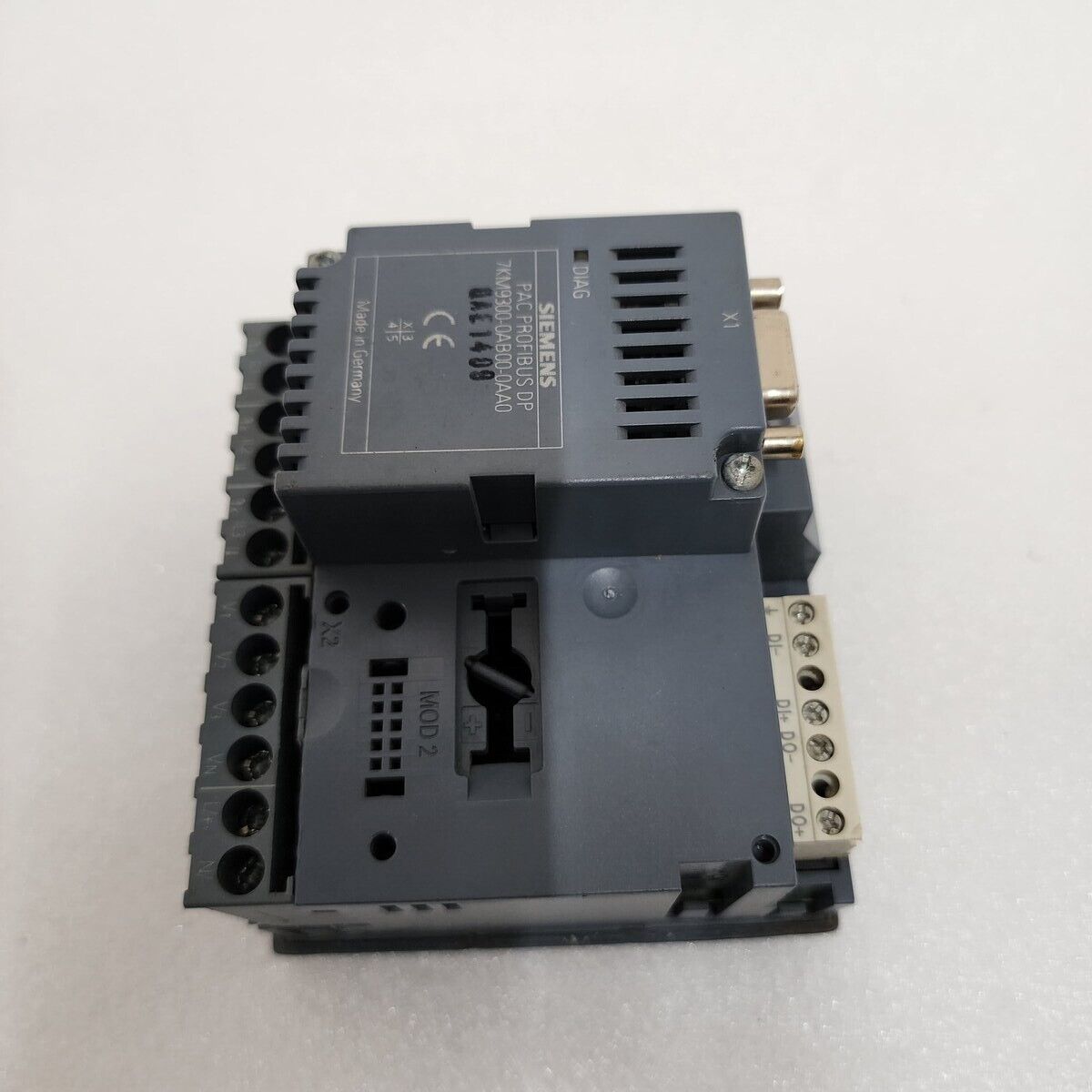 SIEMENS 7KM2112-0BA00-3AA0 ENERGY METER  PAC3200 240V WITH 7KM9300-0AB00-0AA0