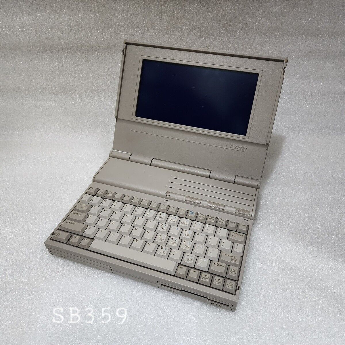 COMPAQ LTE 9109HAC30355 VINTAGE ANTIQUE LAPTOP 118835-001 NON WORKING