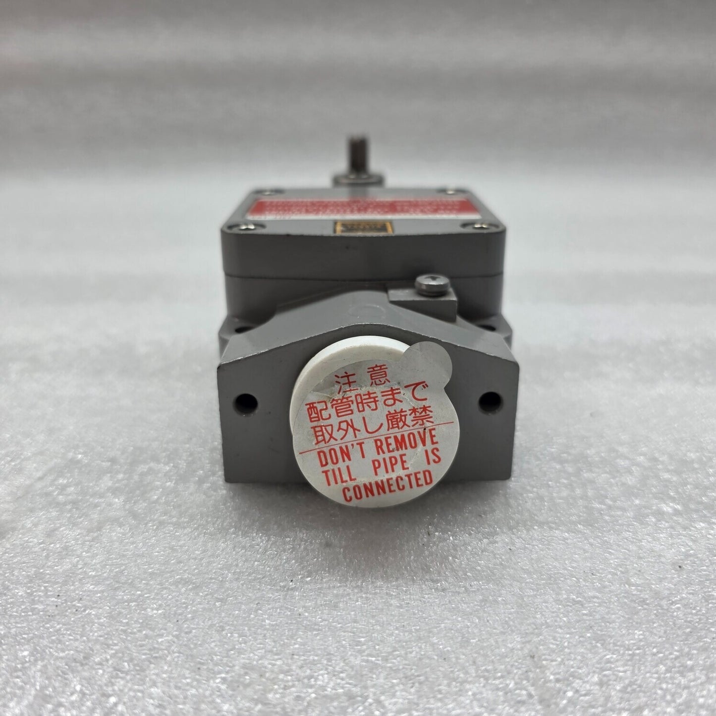 AZBIL 05T601 EXPLOSION PROOF SWITCH 1LX5003