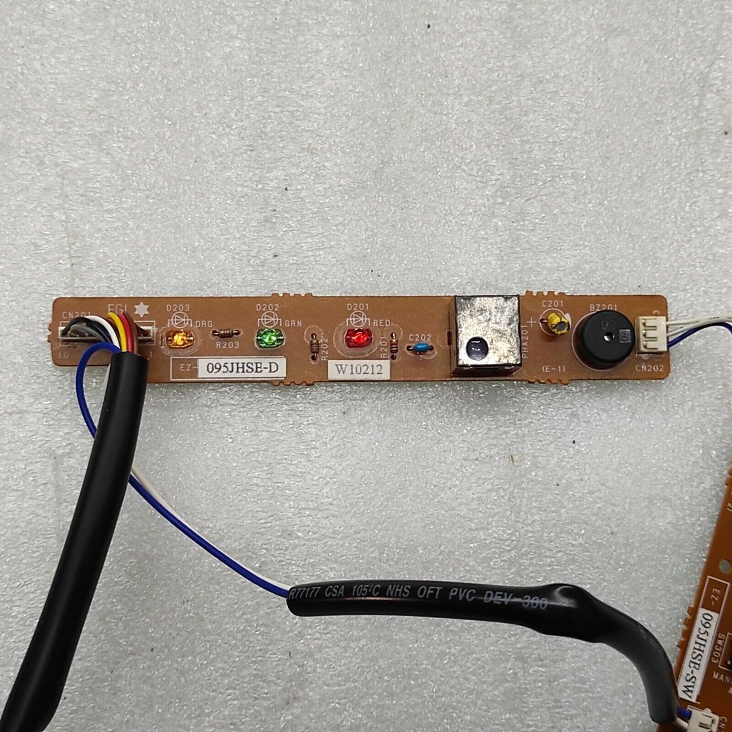 FUJITSU EZ-095JHSE-D WIRE ASSEMBLY CONTROLLER EZ-095JHSE-SW