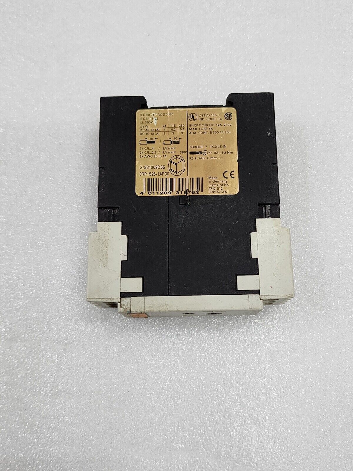 SIEMENS 3RP1525-1AP30 TIMING RELAY ON DELAY