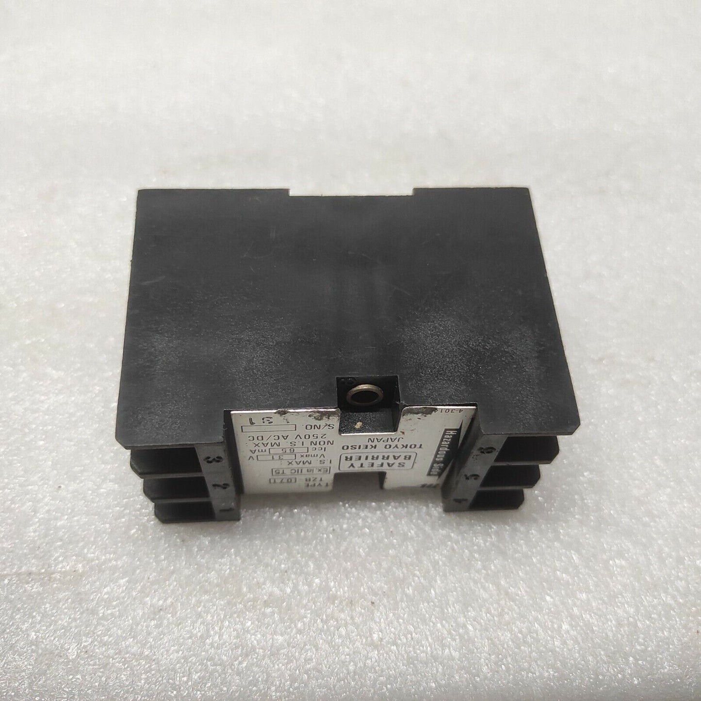 TOKYO KEISO TZB-071 SAFETY BARRIER TZB071