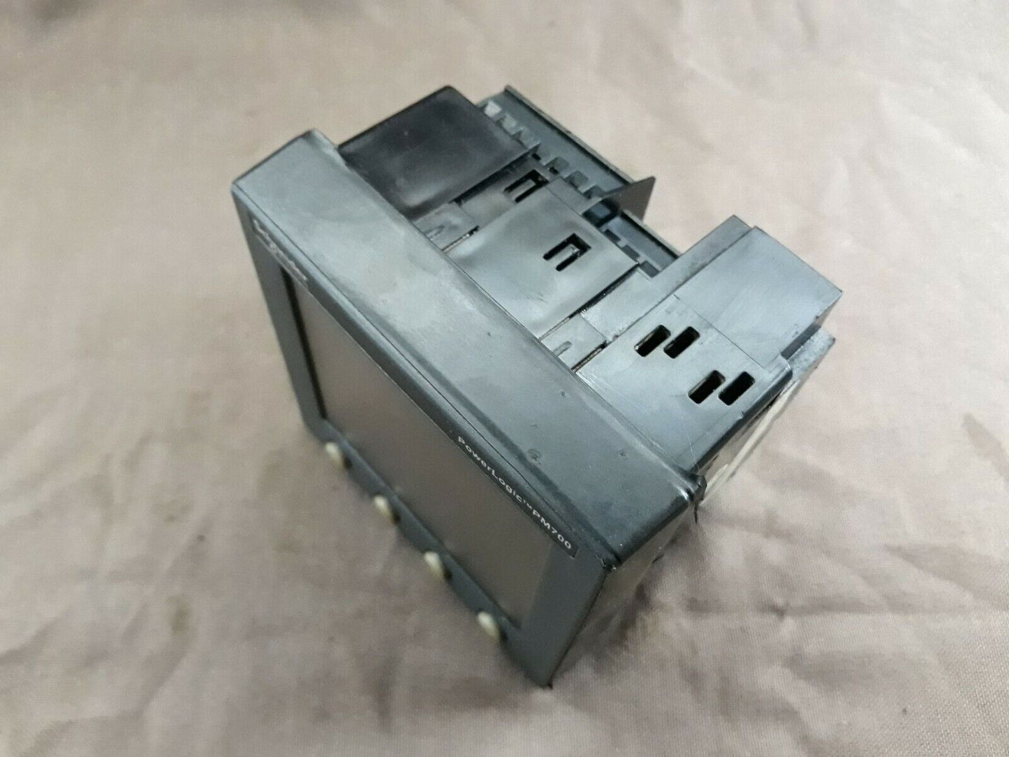 SE PM 700 Power Logic PM700MG CA