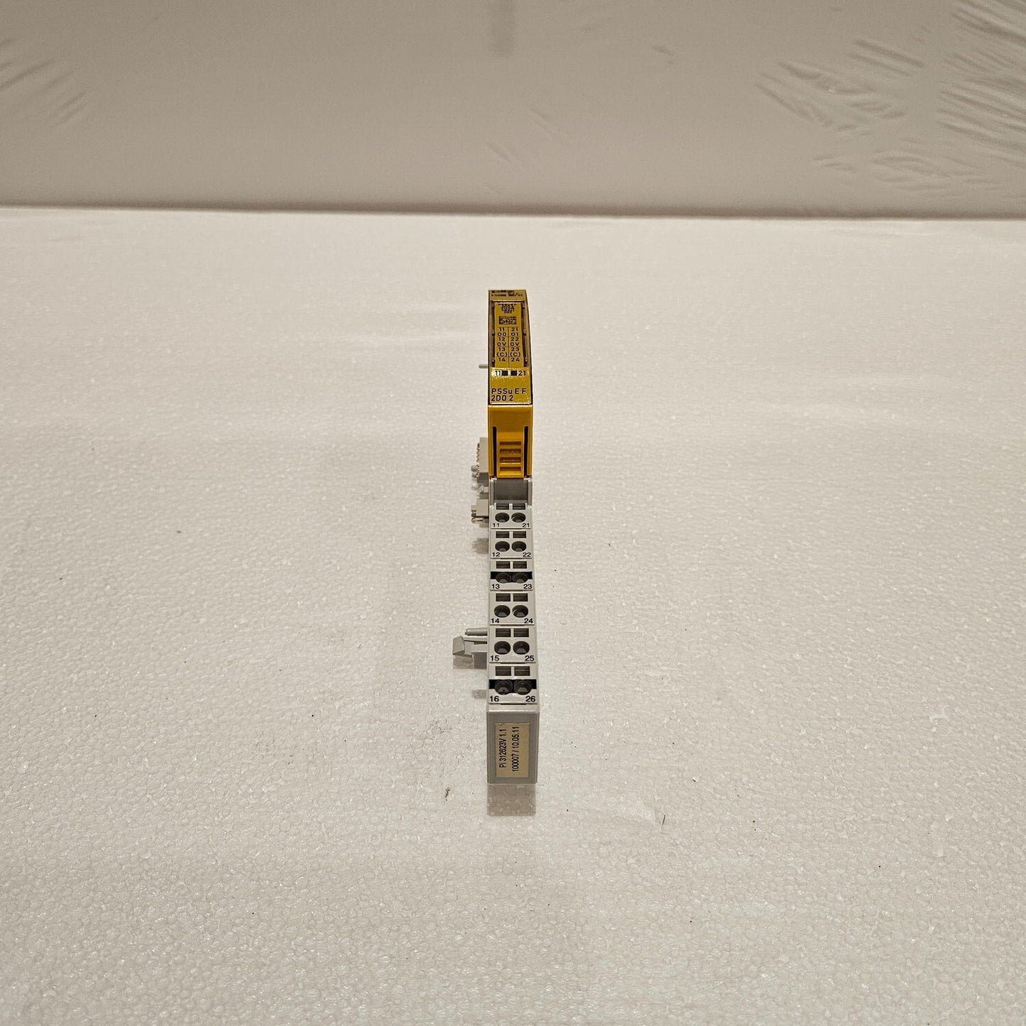 PILZ PSSU E F 2DO 2 SAFE I/O MODULE 312215 LOT OF 4 UNIT