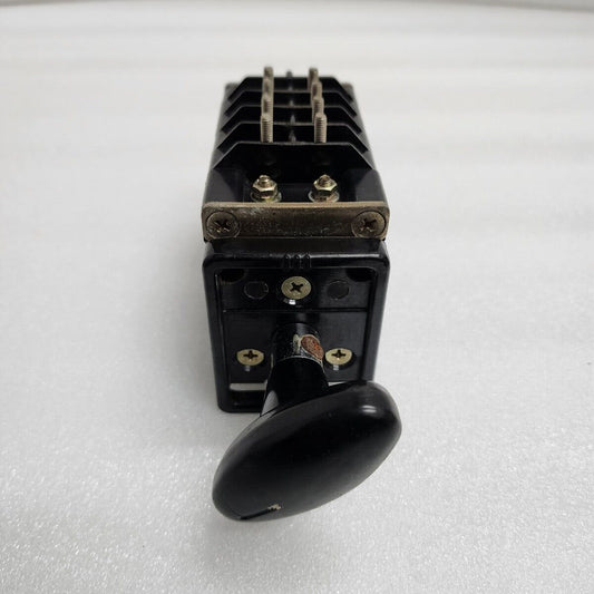 TERASAKI CD-104 CONTROL SWITCH 125-500VAC / 125-250VDC