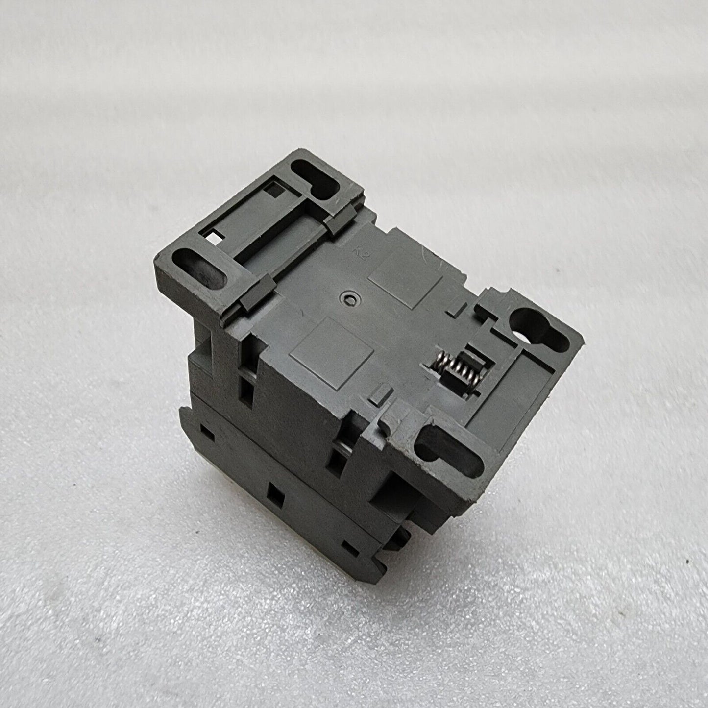 LEGRAND CTX22 MAGNETIC CONTACTOR 9A COIL VOLTAGE 230V