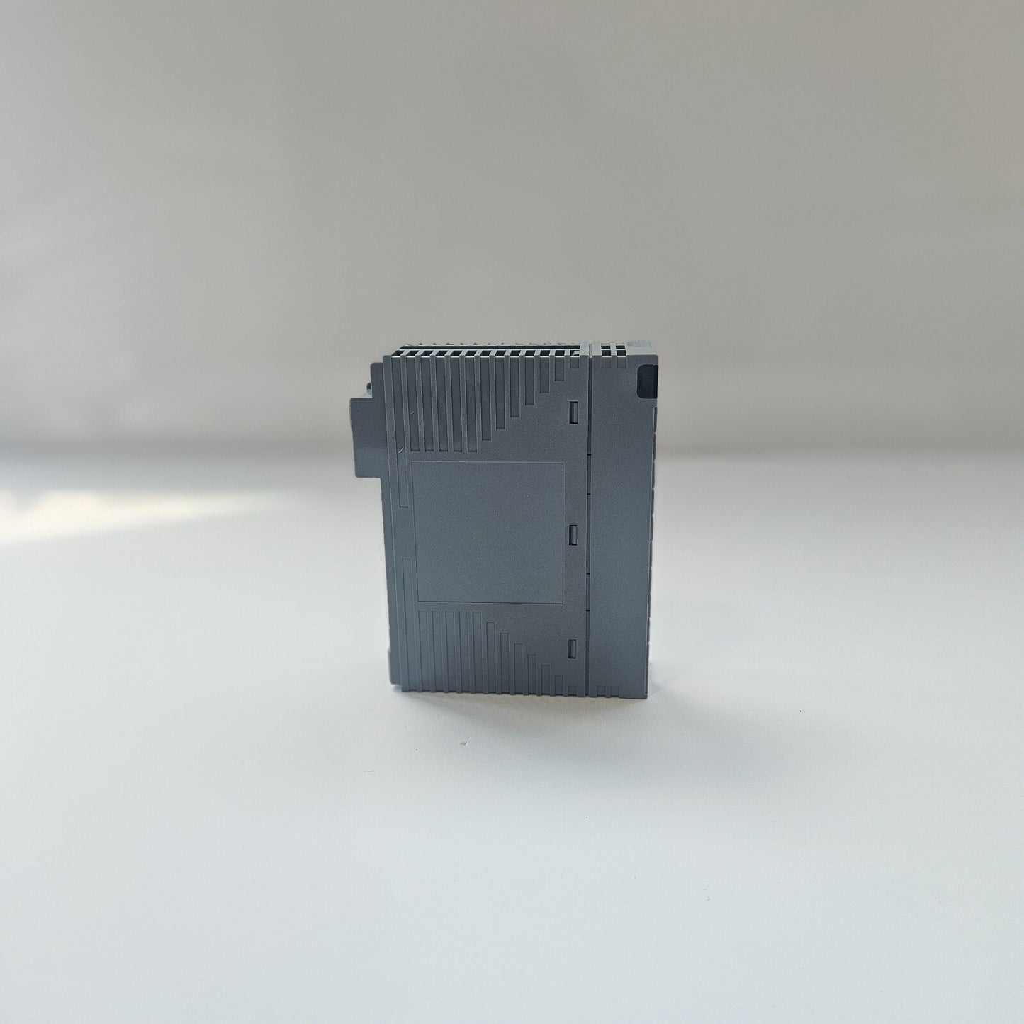 YOKOGAWA ADV551-P60-S2 DIGITAL OUTPUT MODULE