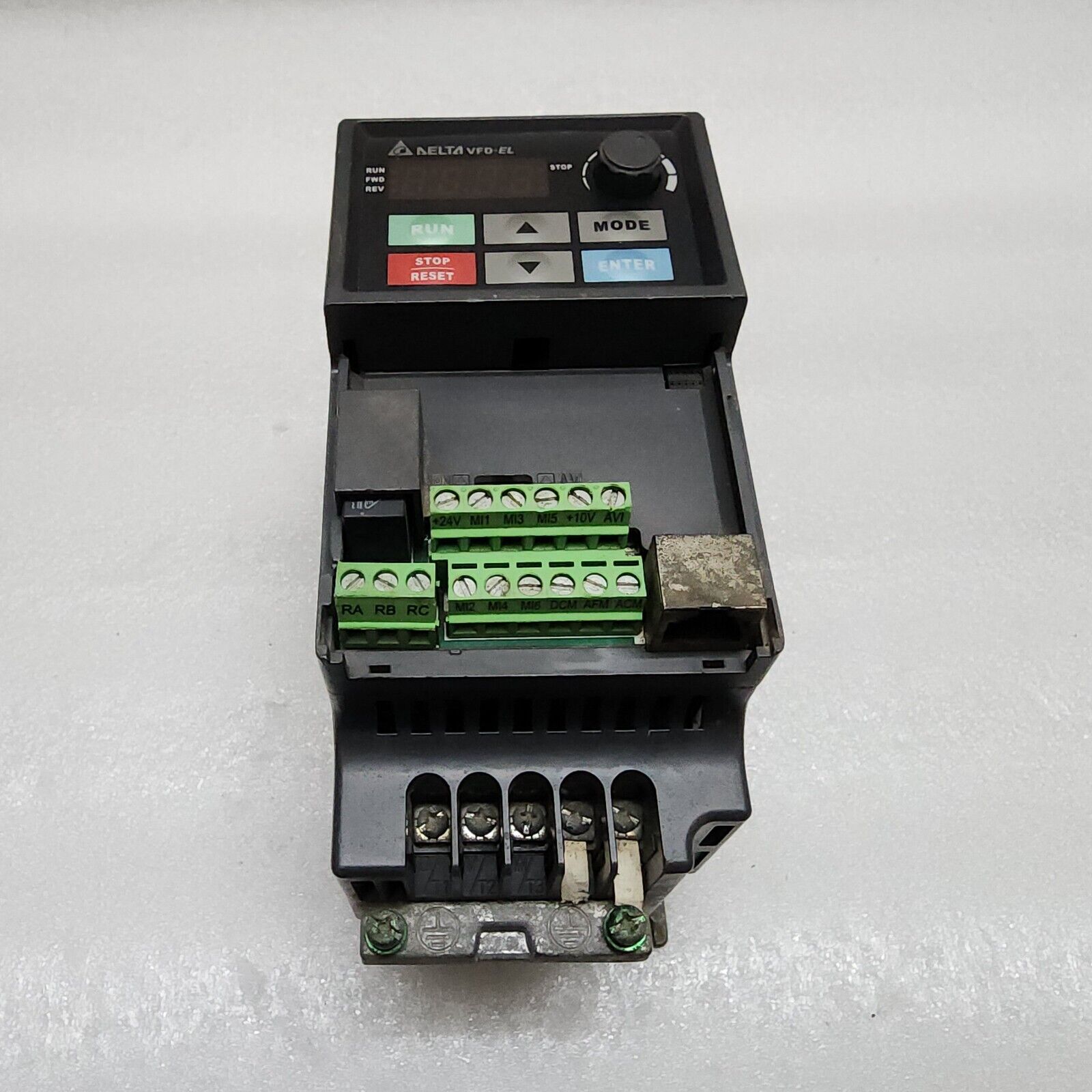 DELTA VFD-EL 3-PH INVERTER DRIVE VFD004EL43A 0.4kW/0.5HP