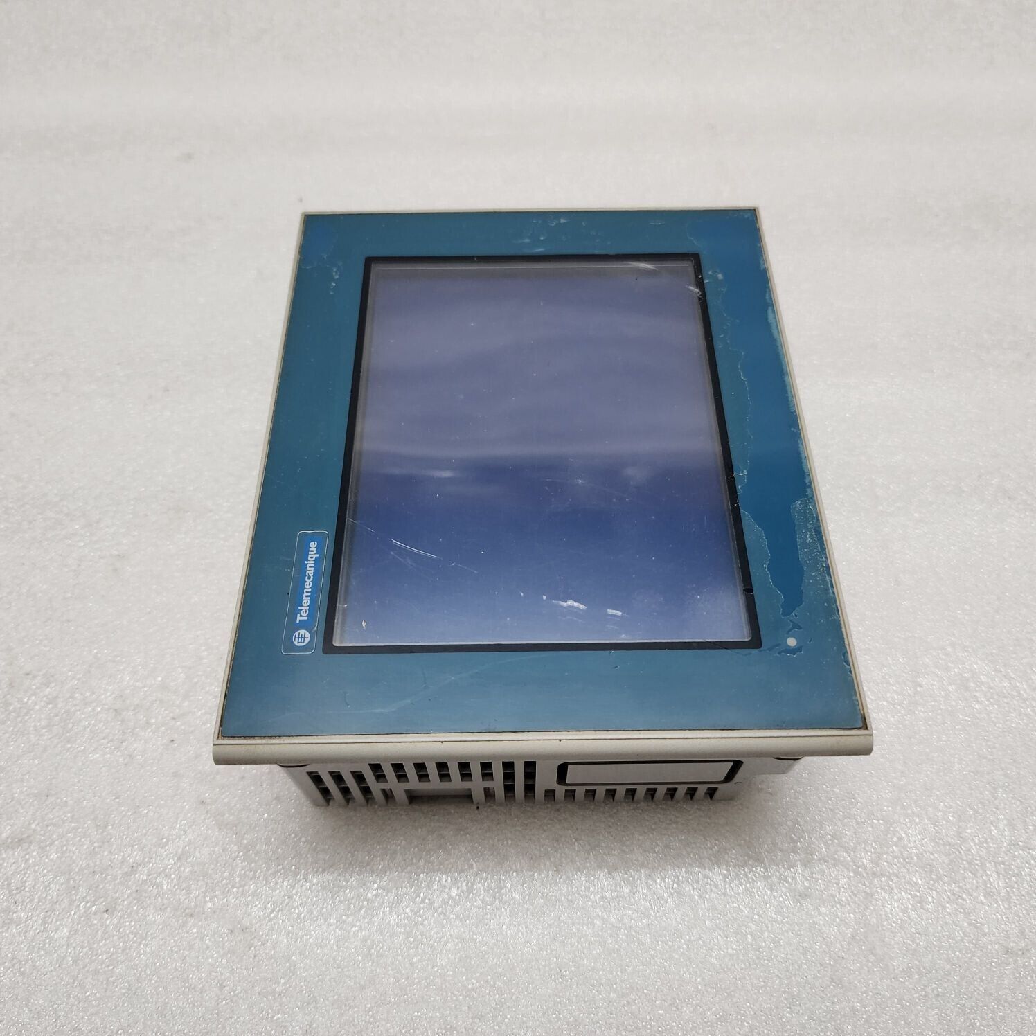 XBTOT2110 GRAPHIC TERMINAL 5.7" 24VDC