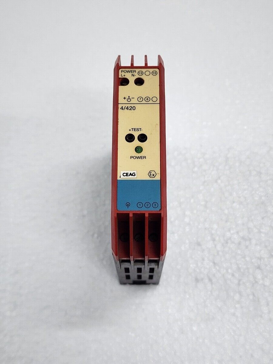 COOPER CROUSE-HINDS GHG 124 3111D1006 TRANSMITTER SUPPLY 24V ST 4 420