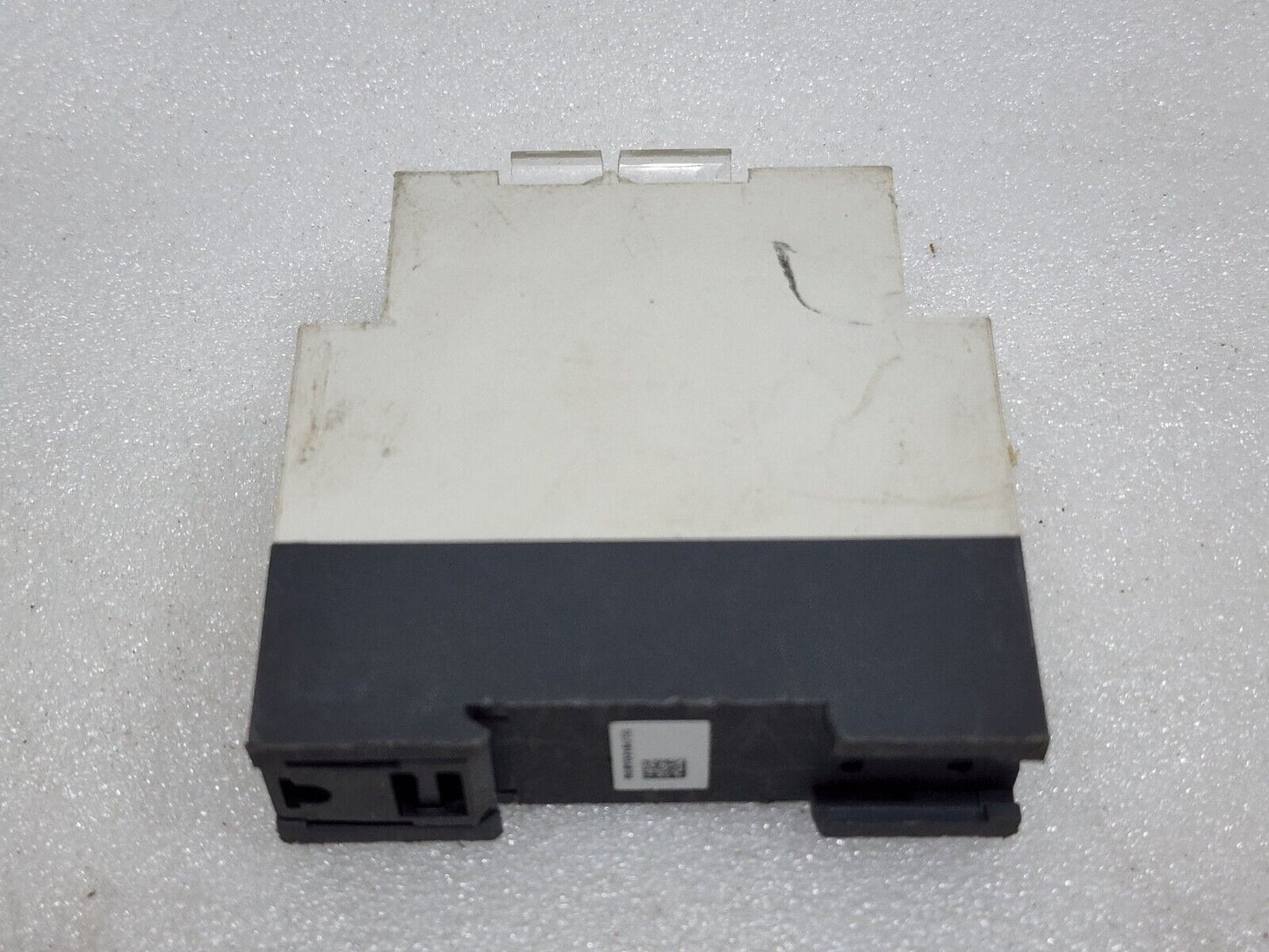 RE8YG31BU INDUSTRIAL TIMING RELAY 0.3-30S 