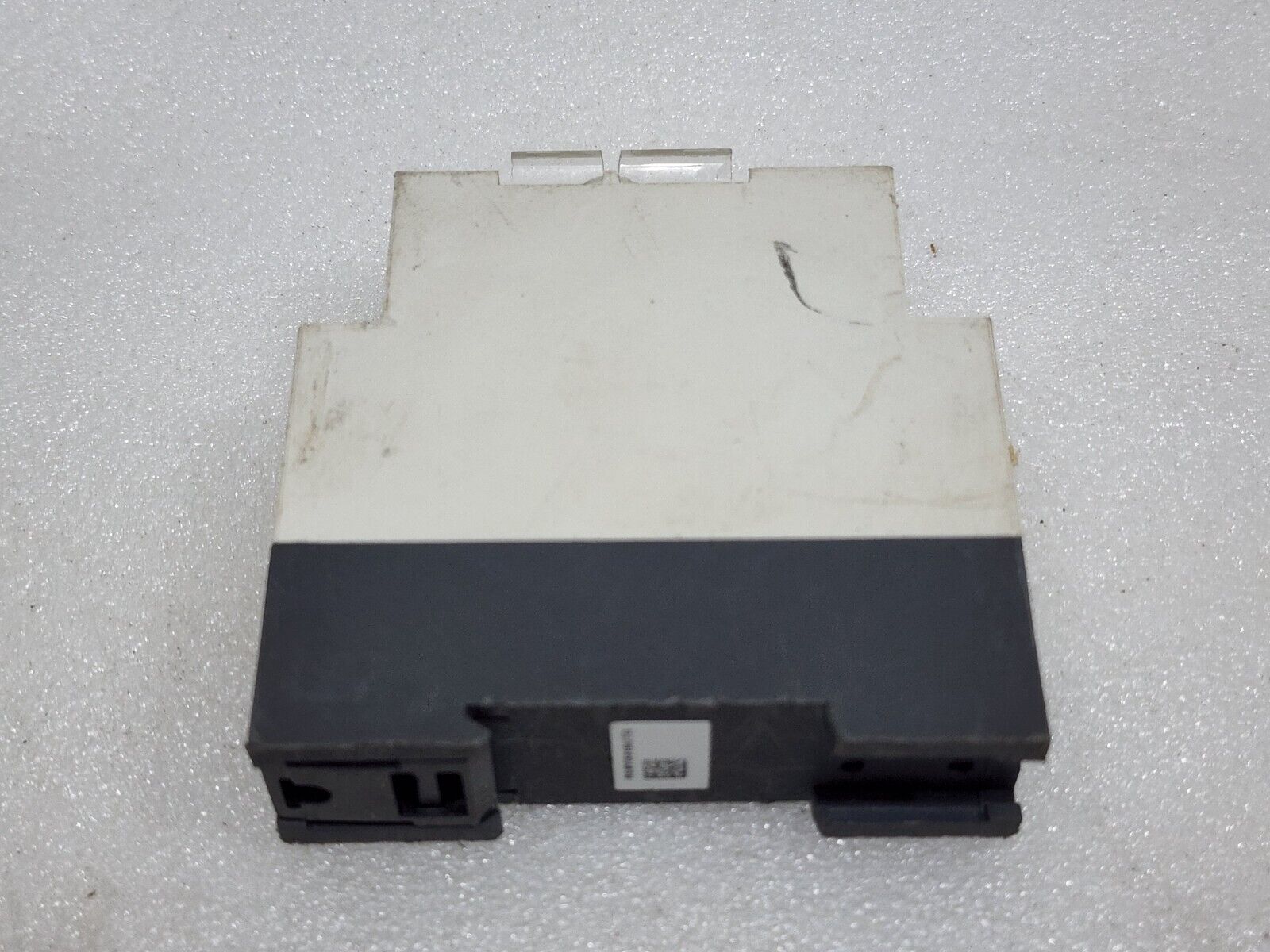 RE8YG31BU INDUSTRIAL TIMING RELAY 0.3-30S 