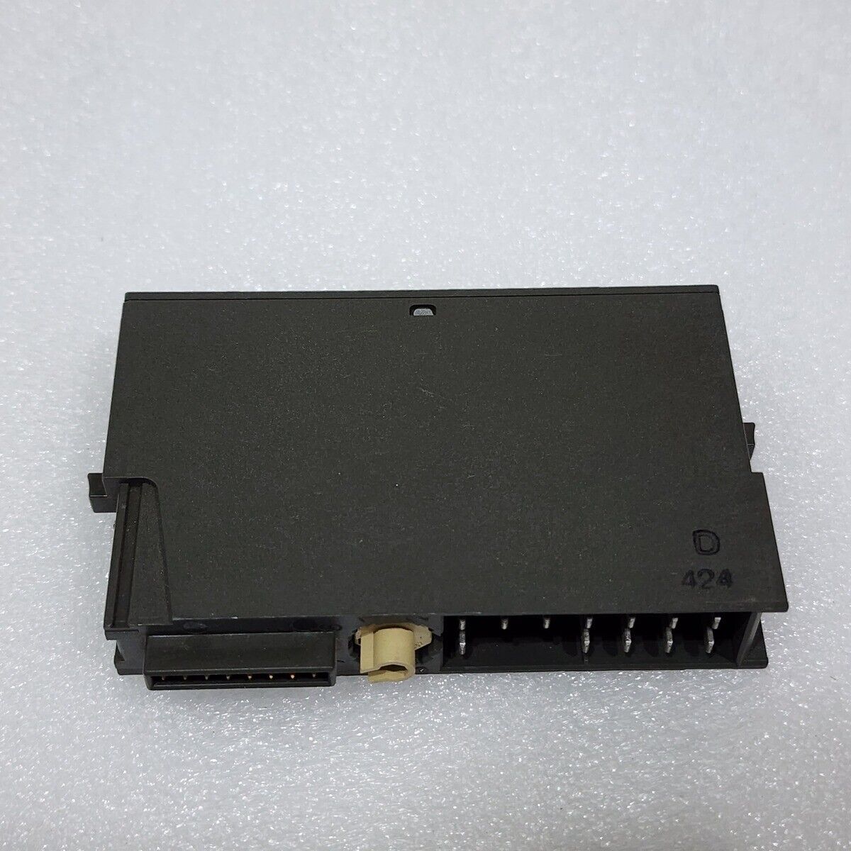 SIEMENS 6ES7 135-4FB00-0AB0 2-CH ANALOG OUTPUT MODULE