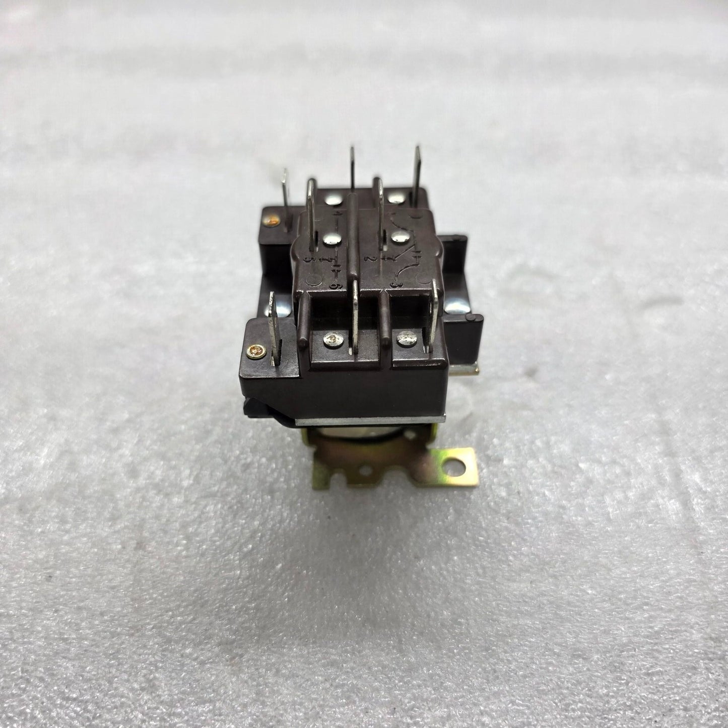 WHITE RODGERS W-R7RBM 2-POLE RELAY 91-162006-16302 24V HN61KK040