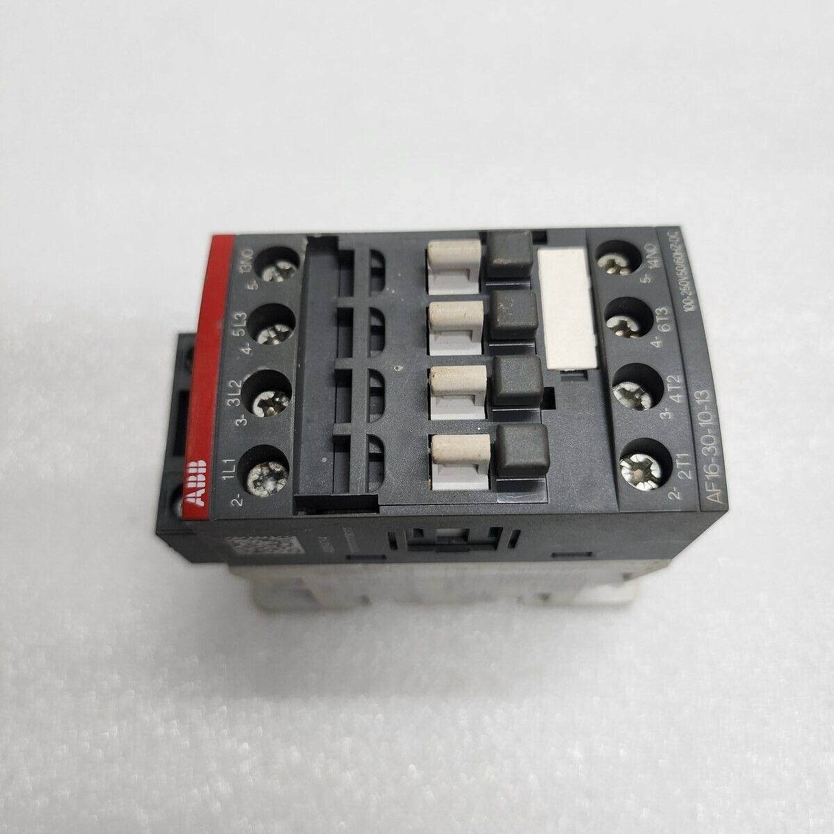 ABB AF16 3-POLE CONTACTOR 35A AF16-30-10-13 100-250V AC/DC