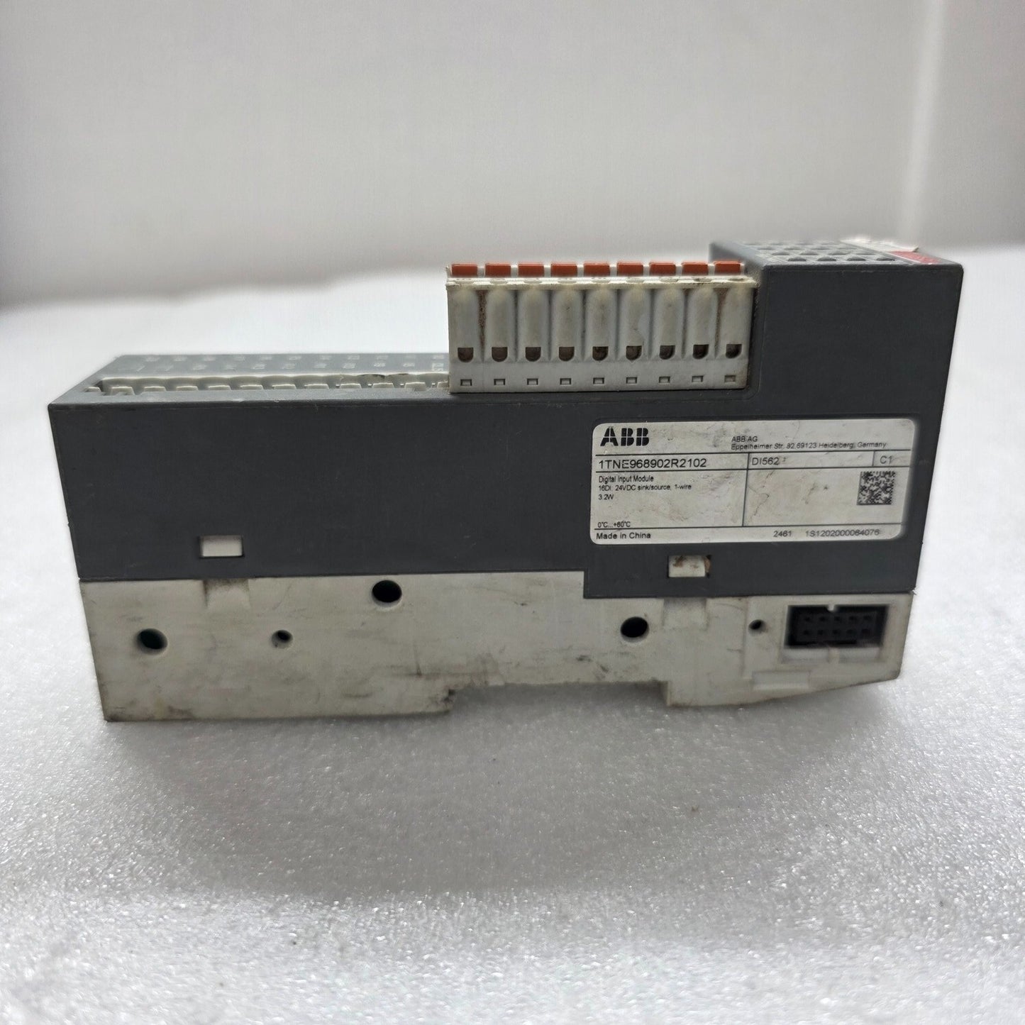 ABB 1TNE968902R2102 DIGITAL INPUT MODULE DI562