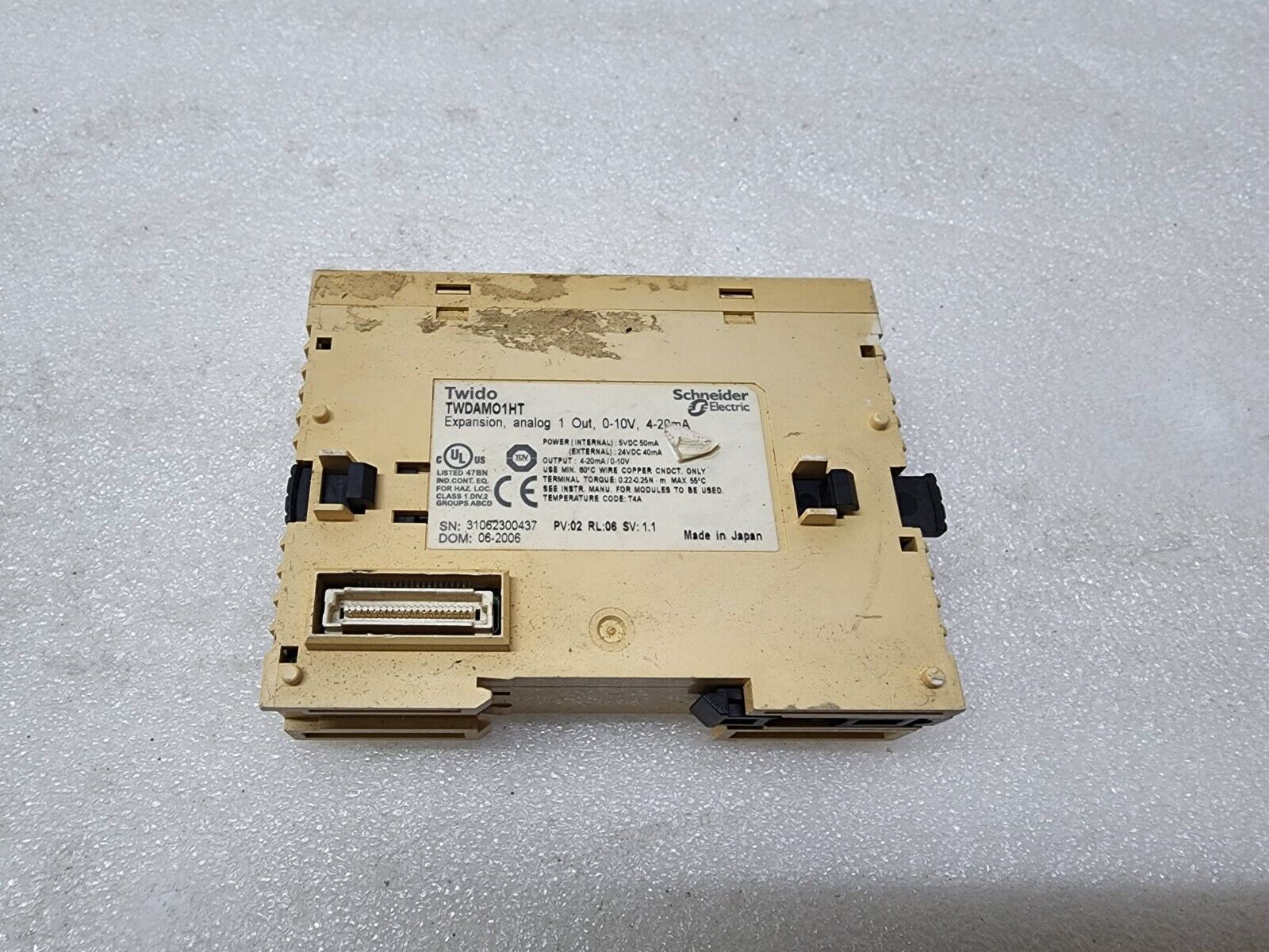 TWDAMO1HT ANALOG OUTPUT MODULE