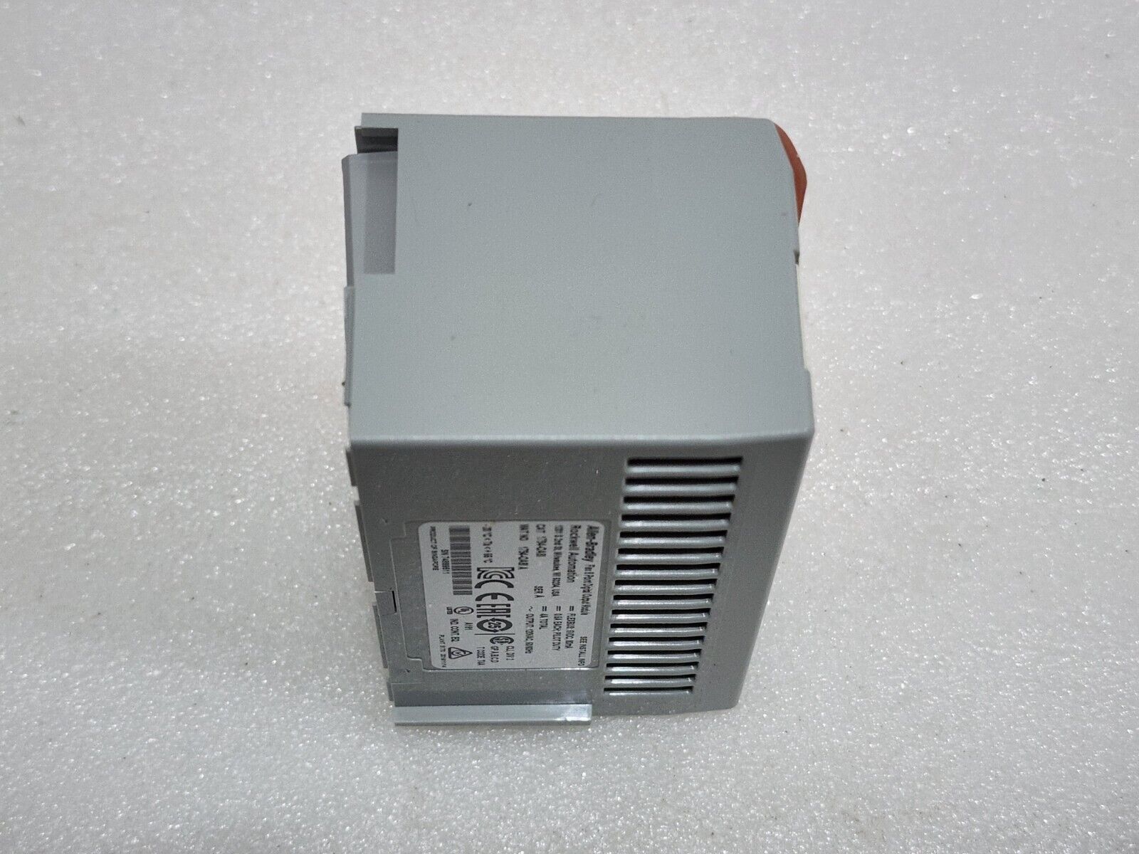 ALLEN BRADLEY CAT 1794-OA8I FLEX 8-POINT DIGITAL OUTPUT MODULE 