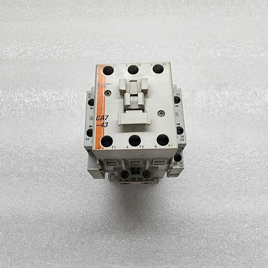 SPRECHER + SCHUH CA7-43-00 MAGNETIC CONTACTOR 85A COIL VOLTAGE 220V