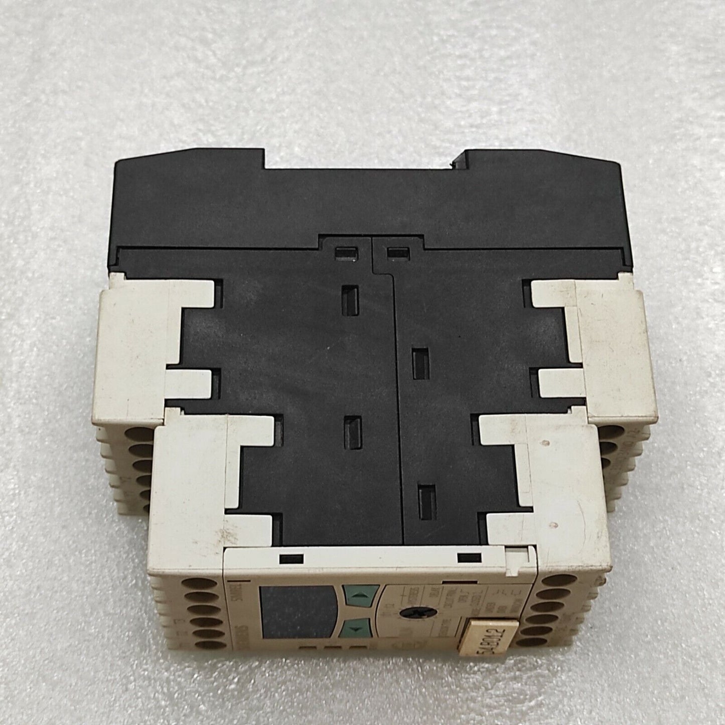 SIEMENS 3RS1040-1GD50 TEMPERATURE MONITORING RELAY 