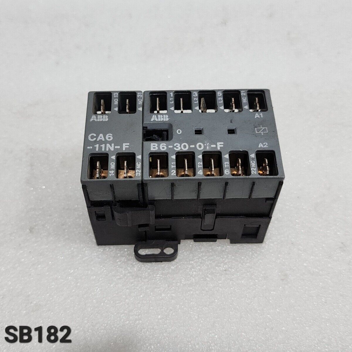 ABB CA6-11N-F AUXILIARY CONTACT B6-30-01-F