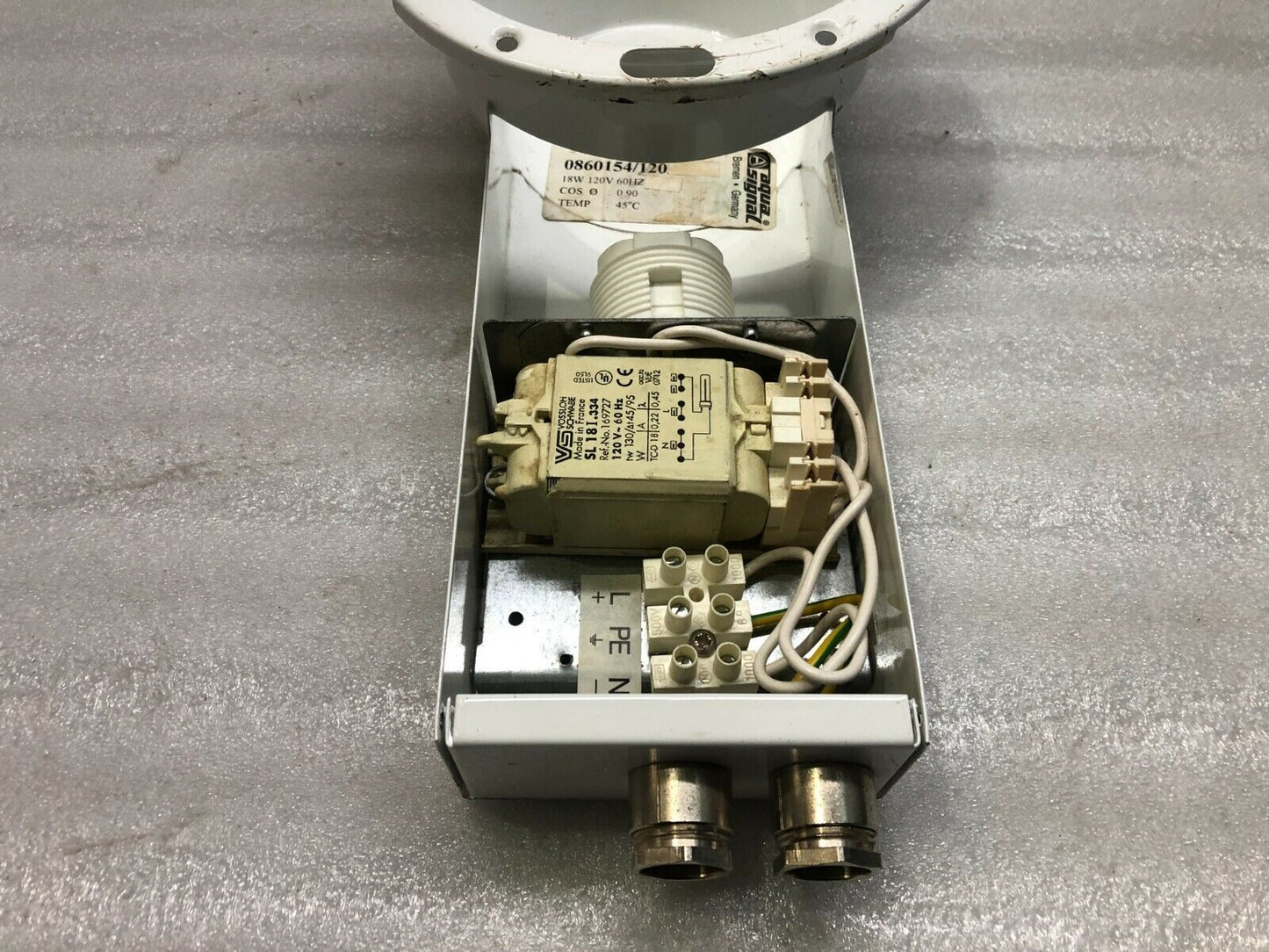 AQUA SIGNAL 0860154/120 18W 120V VOSSLOH SCHWABE SL 18I.334 