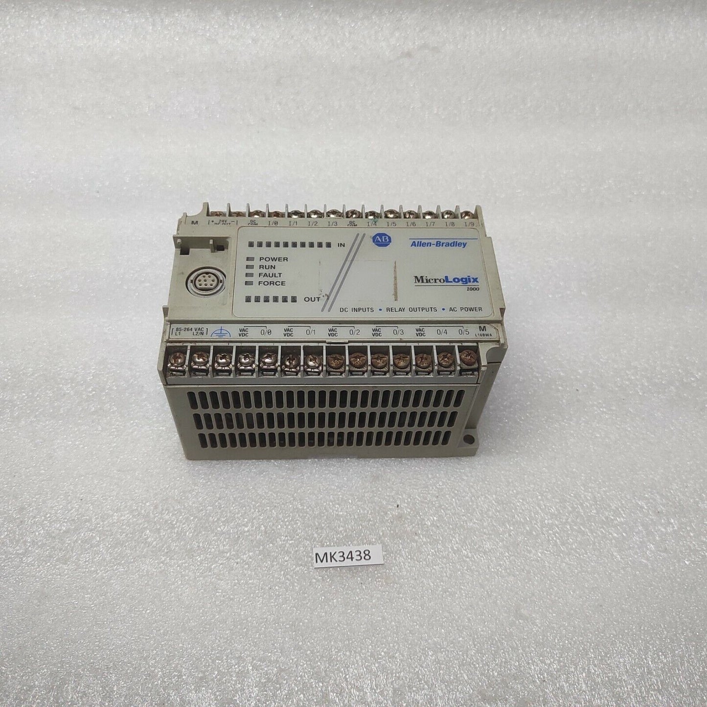 ALLEN BRADLEY MICROLOGIX 1000 CAT 1761-L16BWA DAMAGED