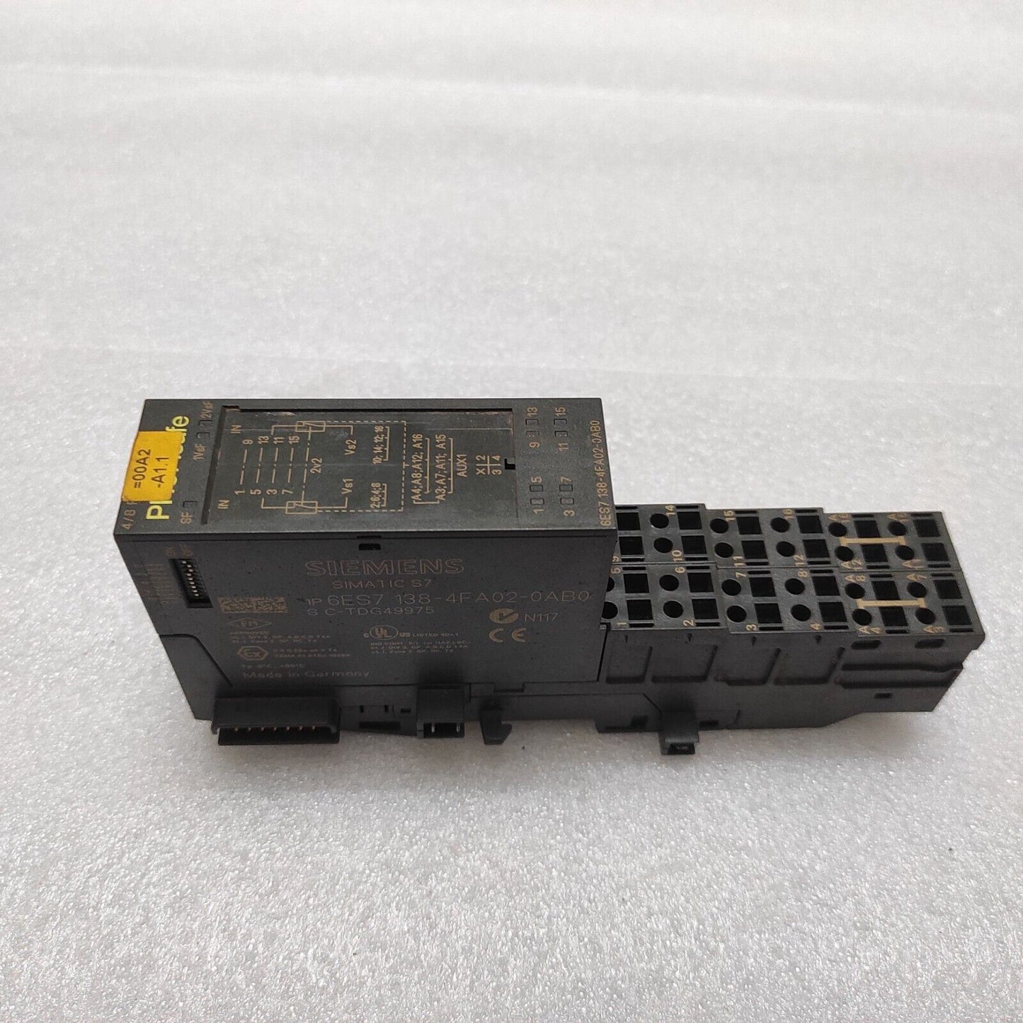 SIEMENS 6ES7 138-4FA02-0AB0 ET200S I/O MODULE 24VDC