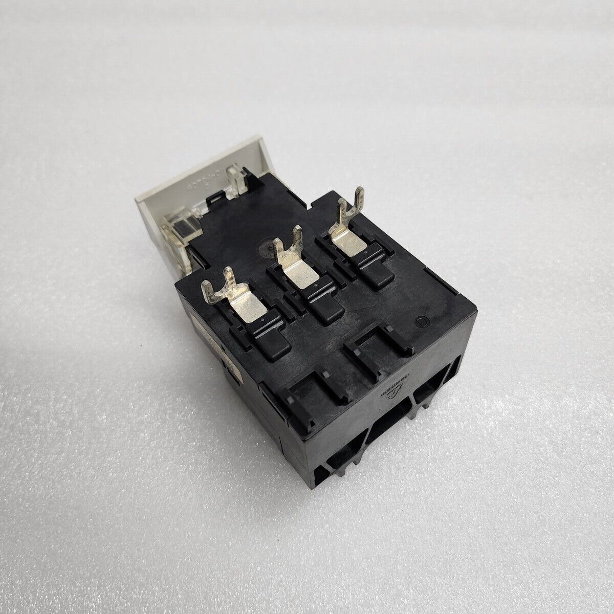 ALLEN BRADLEY CAT 592-A2DA SER A OVERLOAD RELAY 1.0-2.9A