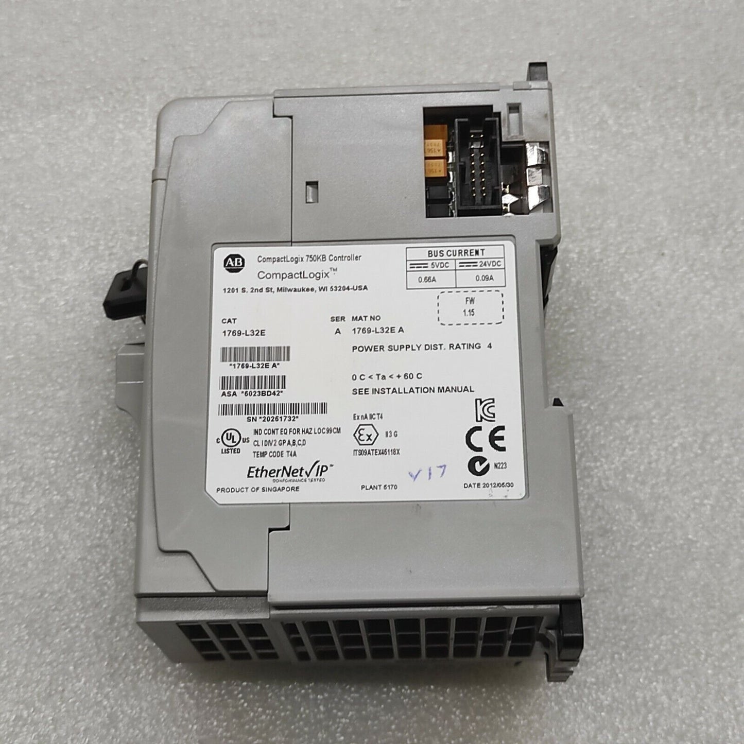 ALLEN BRADLEY CAT 1769-L32E SERIES A COMPACT LOGIX 750KB CONTROLLER