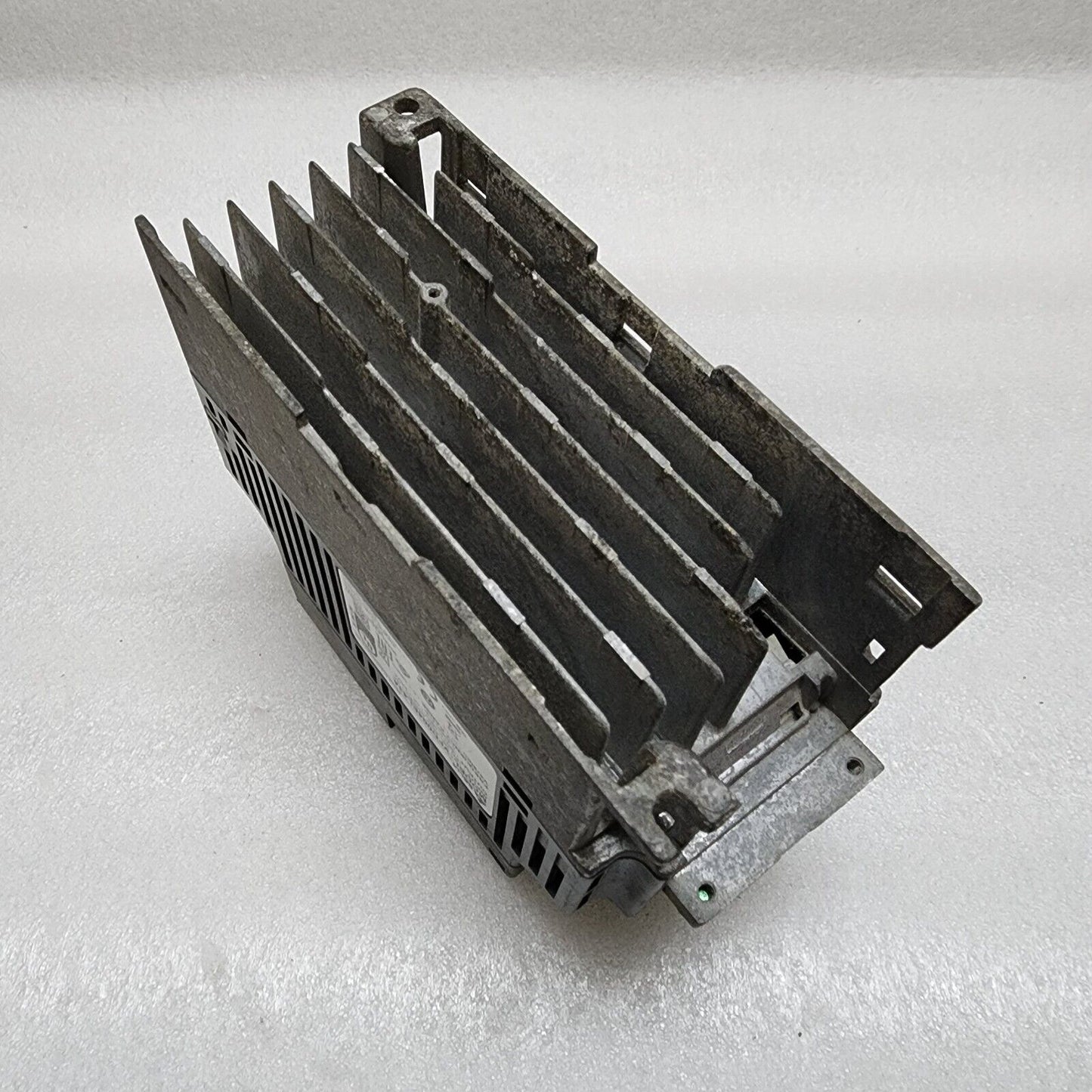 DELTA VFD-EL 3-PH INVERTER DRIVE VFD004EL43A 0.4kW/0.5HP