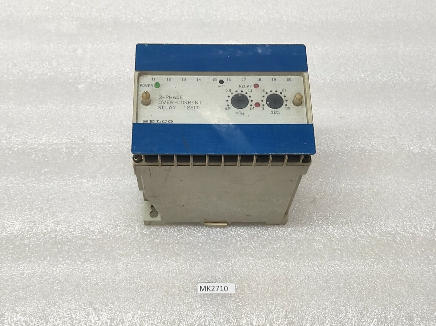 SELCO T2200-31 3-PHASE OVERCURRENT RELAY 440VAC