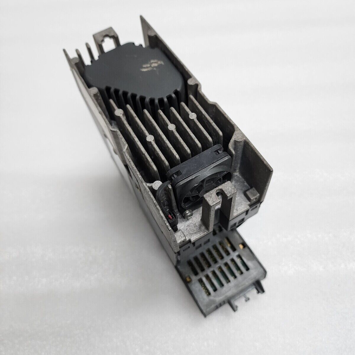 SIEMENS SINAMICS POWER MODULE 240 6SL3224-0BE15-5UA0 0.55kW CU240E-2 PN