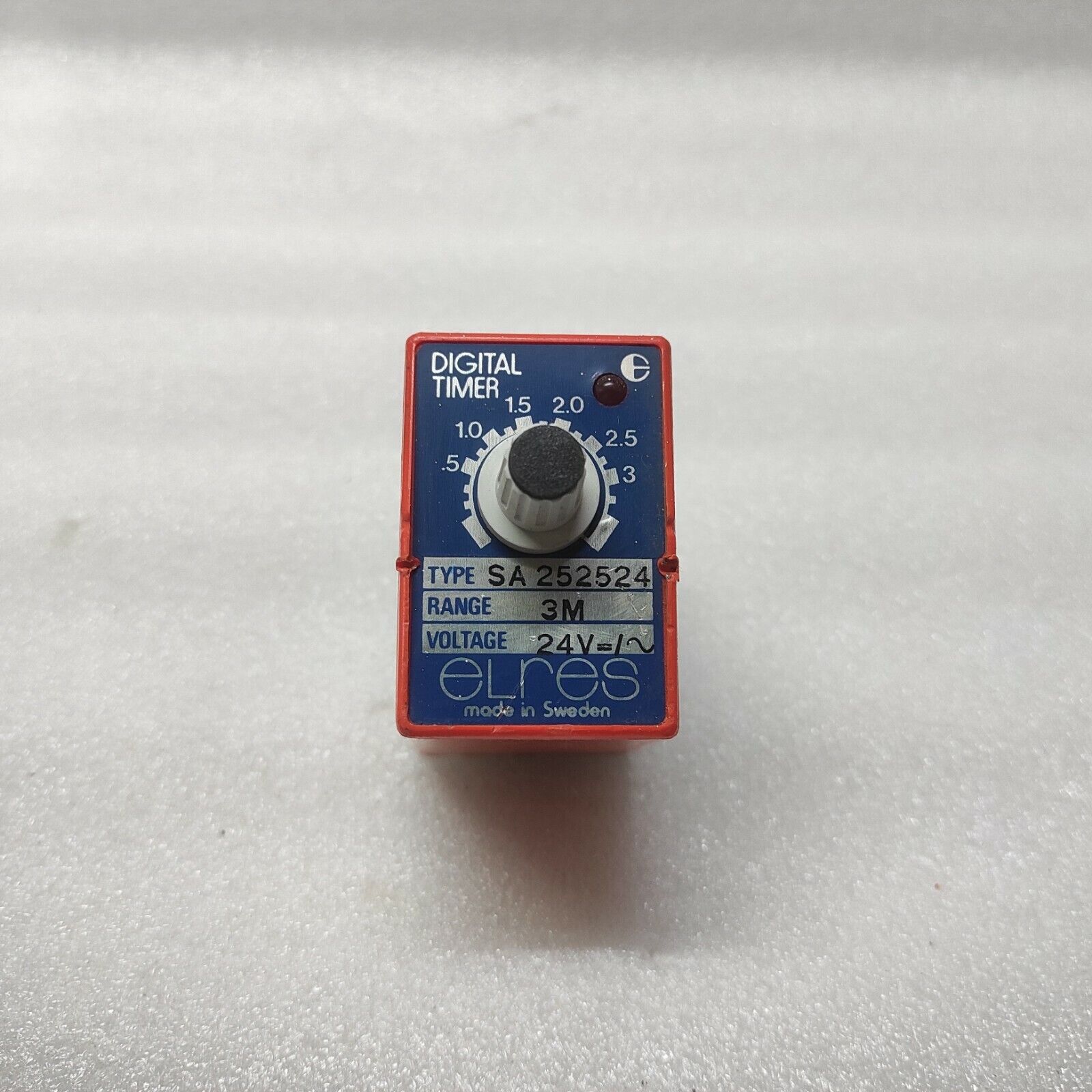 ELRES SA252524 DIGITAL TIMER 3M 24V