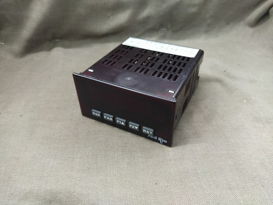 Red Lion DP5D0010 Analog Input Panel Meter DP5D 11-36VDC/24VAC
