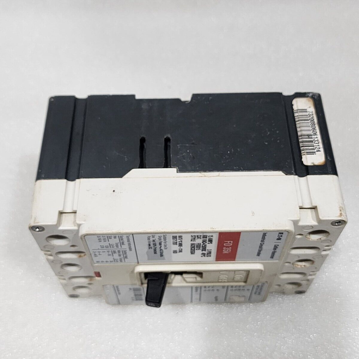 EATON CUTLER HAMMER FD3015 3-POLE CIRCUIT BREAKER 15A