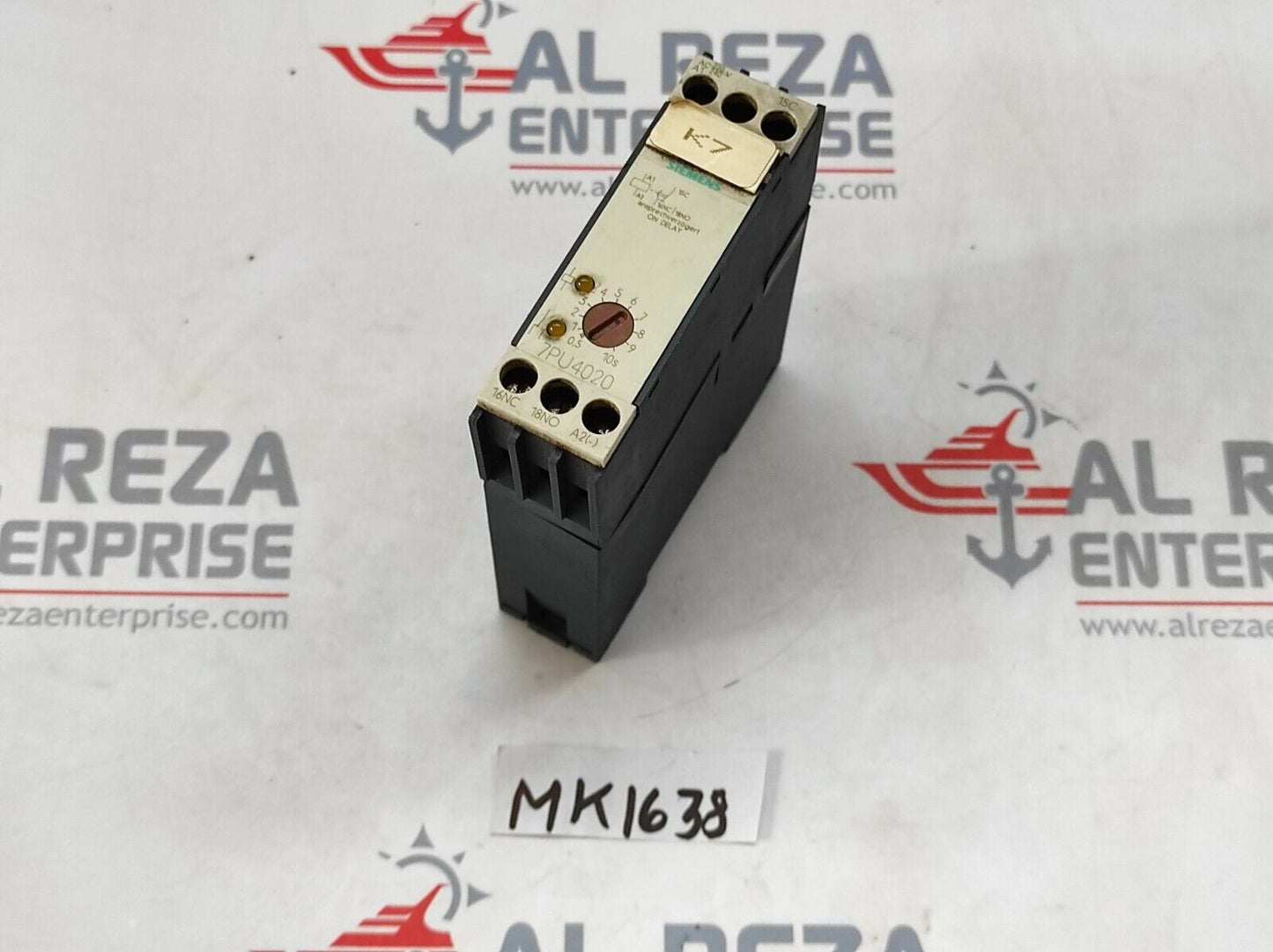 SIEMENS 7PU4020 TIME DELAY RELAY 7PU4020-1AN20 220-240V