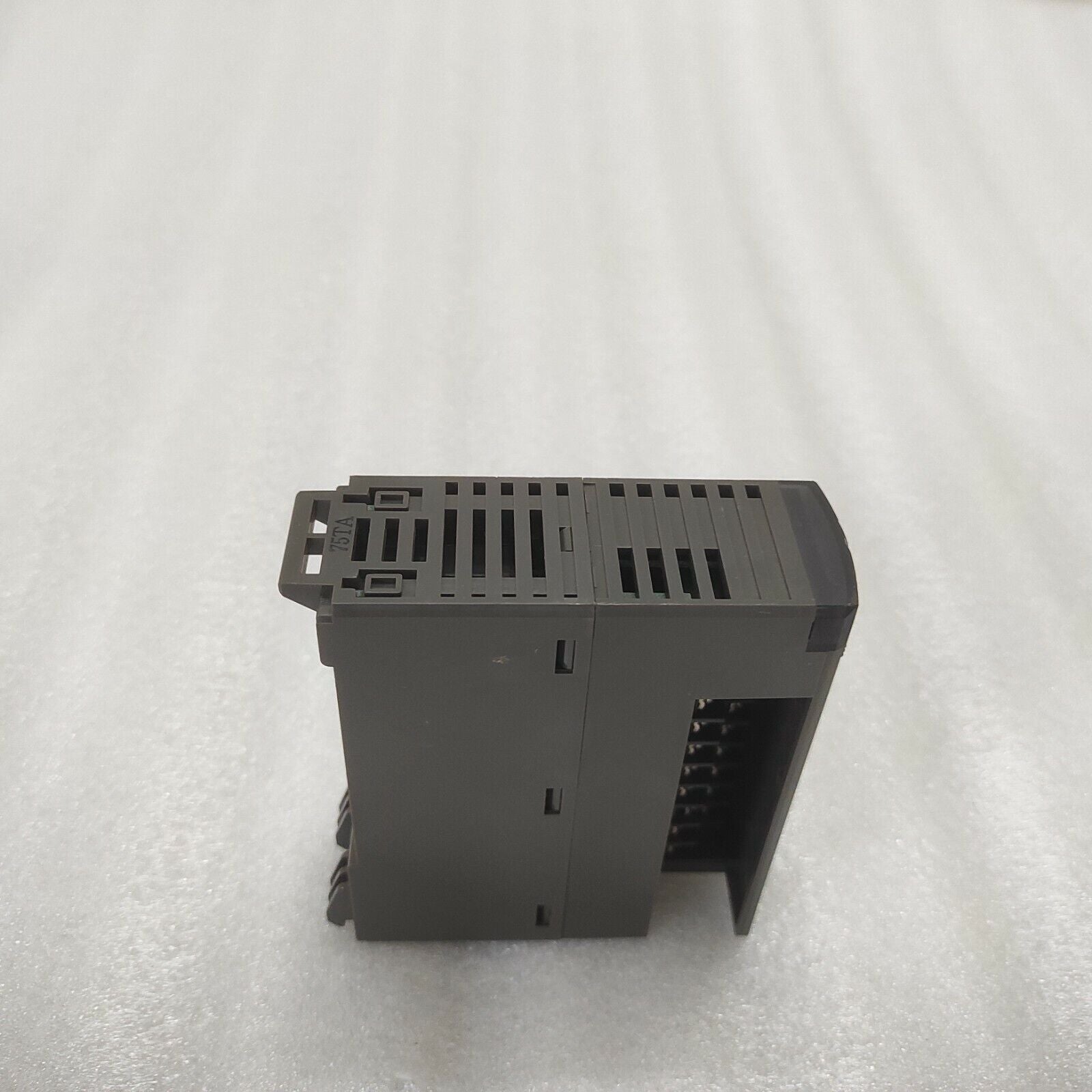 FUJI ELECTRIC NP1AX04-MR ANALOG INPUT MODULE NP1AX04MR